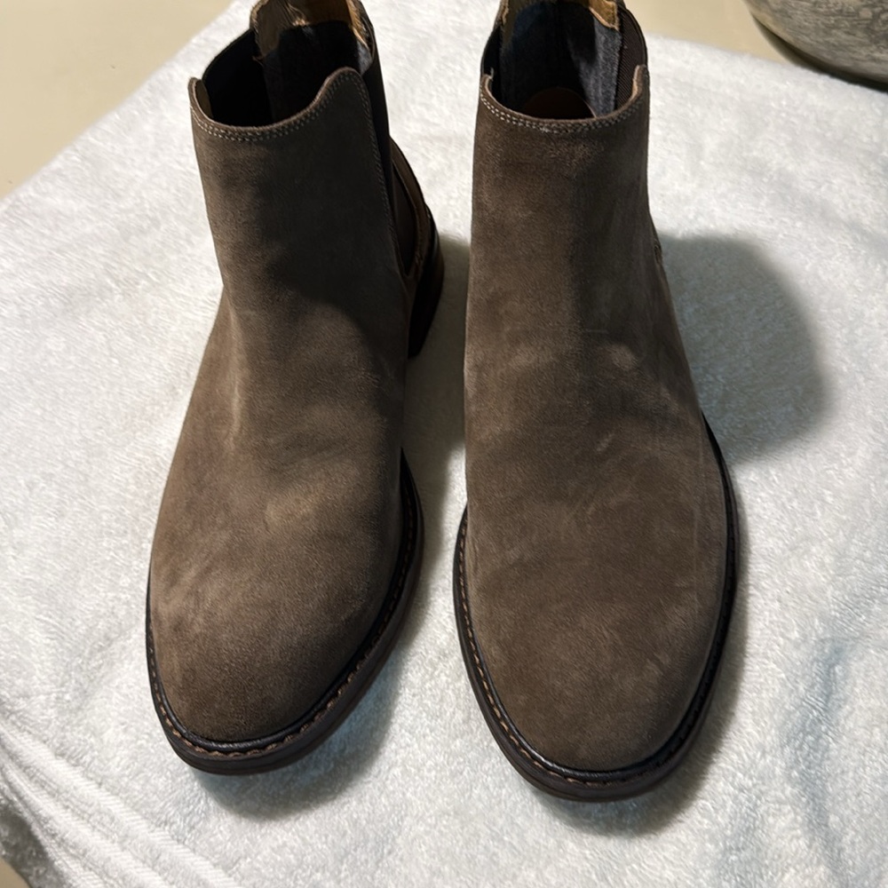 Men Vionic boots - Picture 2 of 5